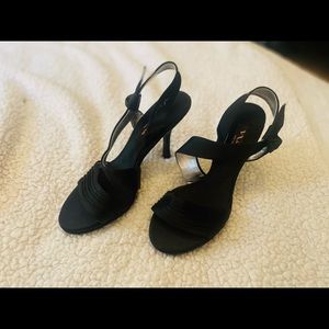 Black suede pretty sandals sz 8.
